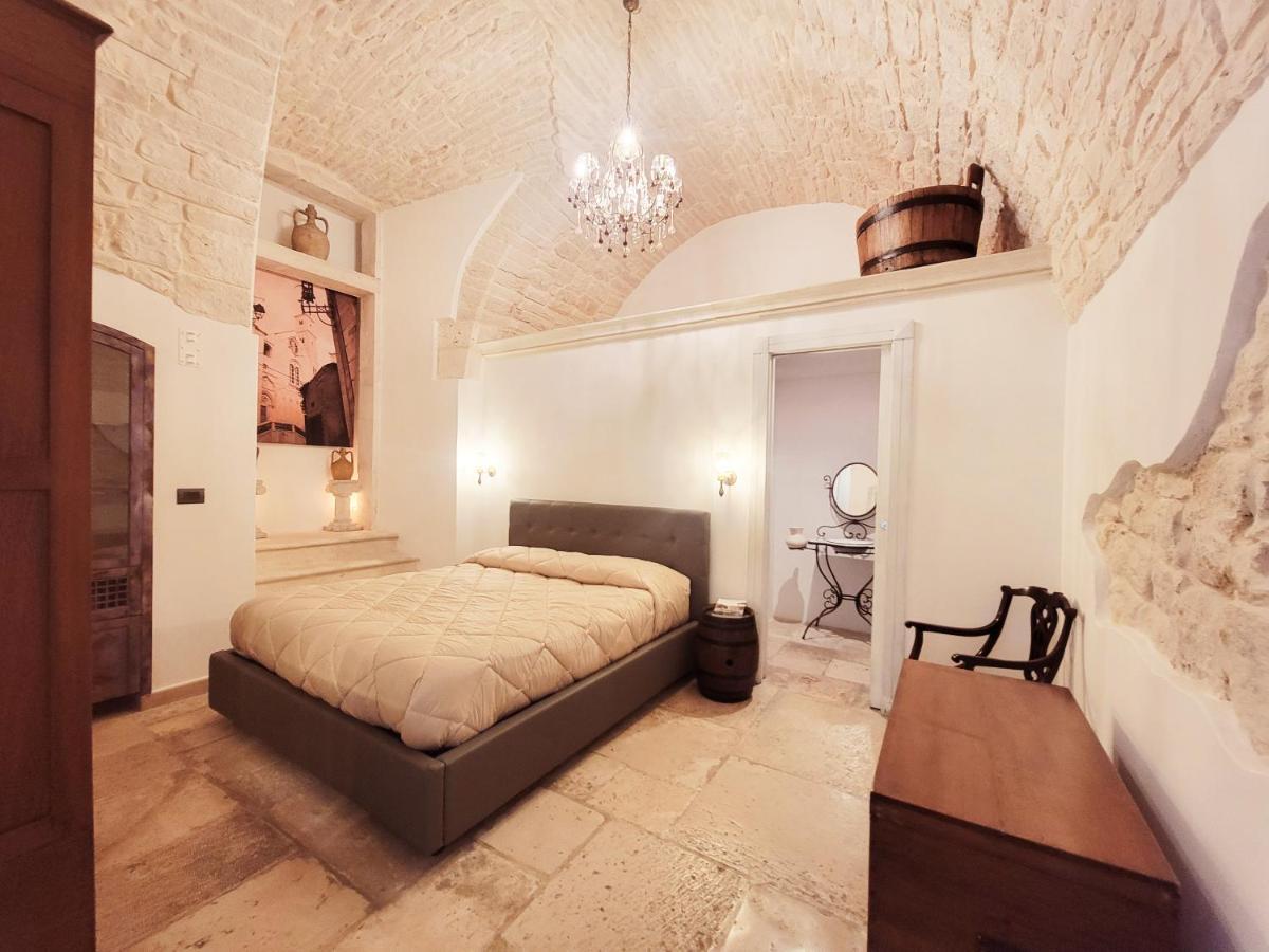 Apartament Giovinazzo Historic Apulia Old Town Stone House With Private Patio Zewnętrze zdjęcie