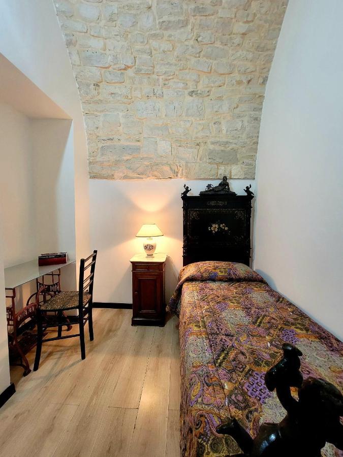 Apartament Giovinazzo Historic Apulia Old Town Stone House With Private Patio Zewnętrze zdjęcie