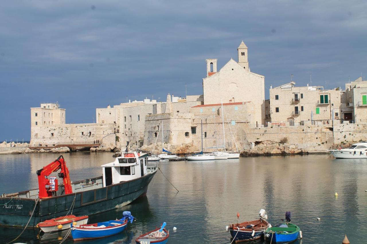 Apartament Giovinazzo Historic Apulia Old Town Stone House With Private Patio Zewnętrze zdjęcie