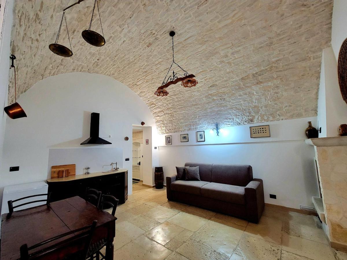 Apartament Giovinazzo Historic Apulia Old Town Stone House With Private Patio Zewnętrze zdjęcie